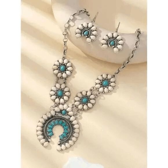 Silver Turquoise Western Squash Blossom Necklace & Earring Set - Picture 1 of 5